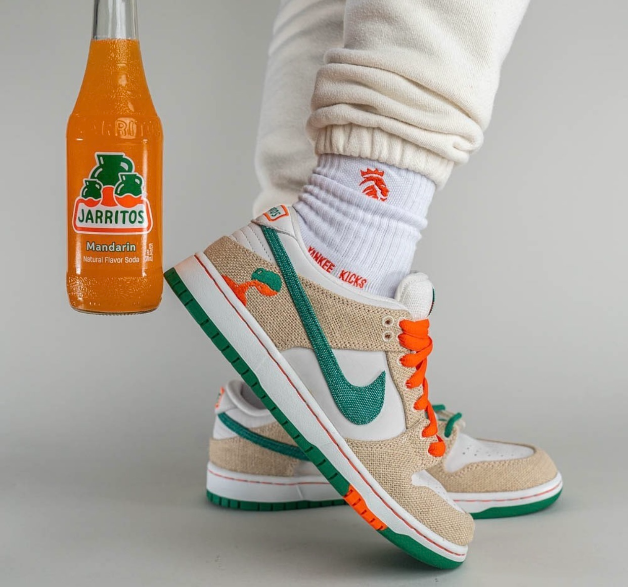 descubre-el-lanzamiento-de-las-nike-sb-dunk-low-jarritos-las